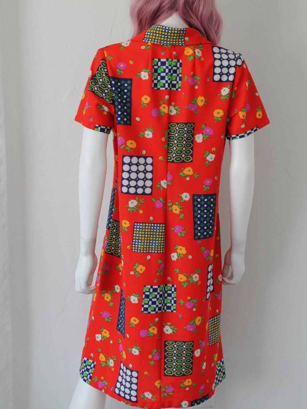 Vintage 1970s Bright Red Patchwork Print House Dress – Retro Geometric & Floral - Picture 3 of 4